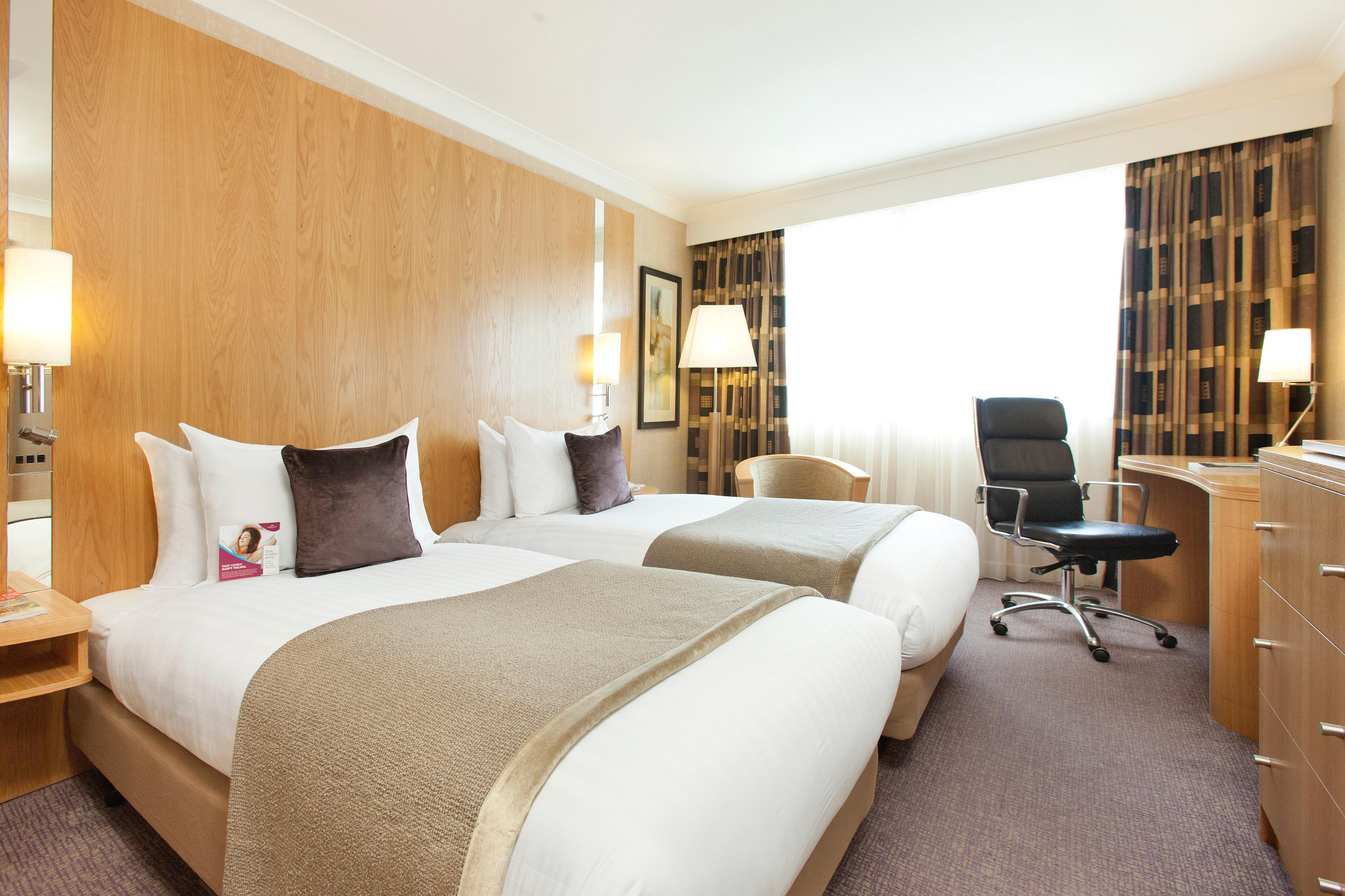 Crowne Plaza Reading Hotell Eksteriør bilde