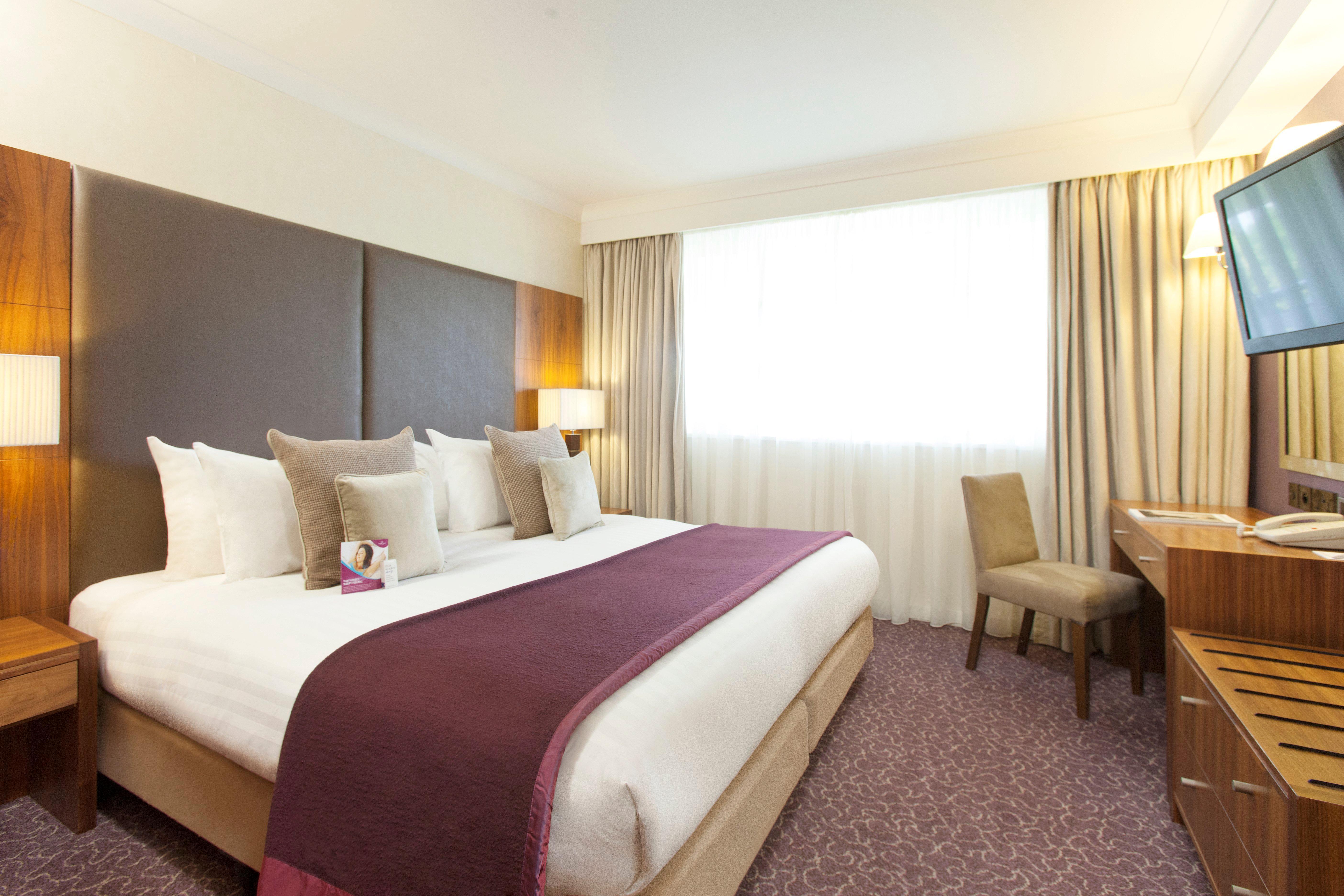 Crowne Plaza Reading Hotell Eksteriør bilde