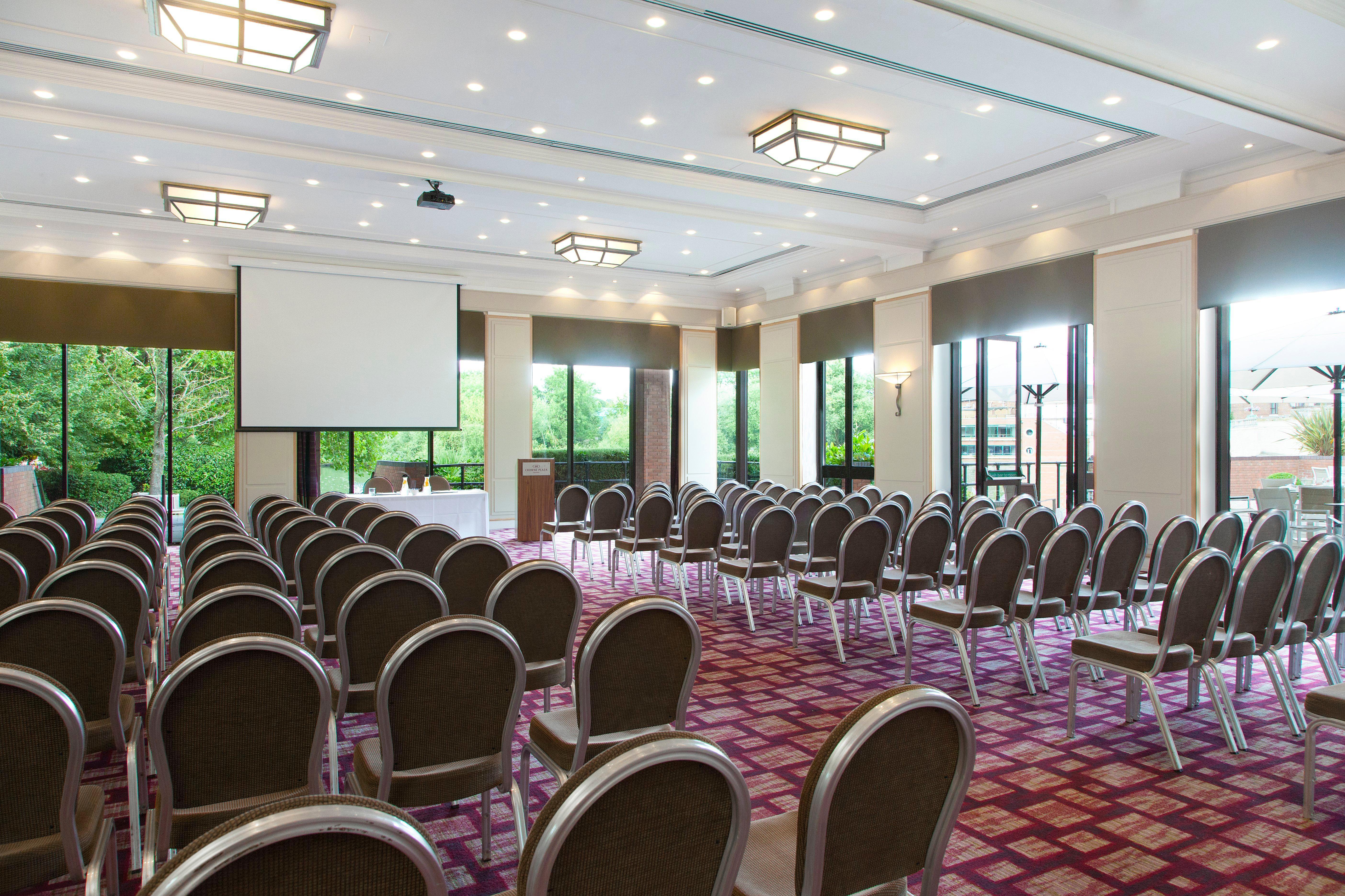 Crowne Plaza Reading Hotell Eksteriør bilde