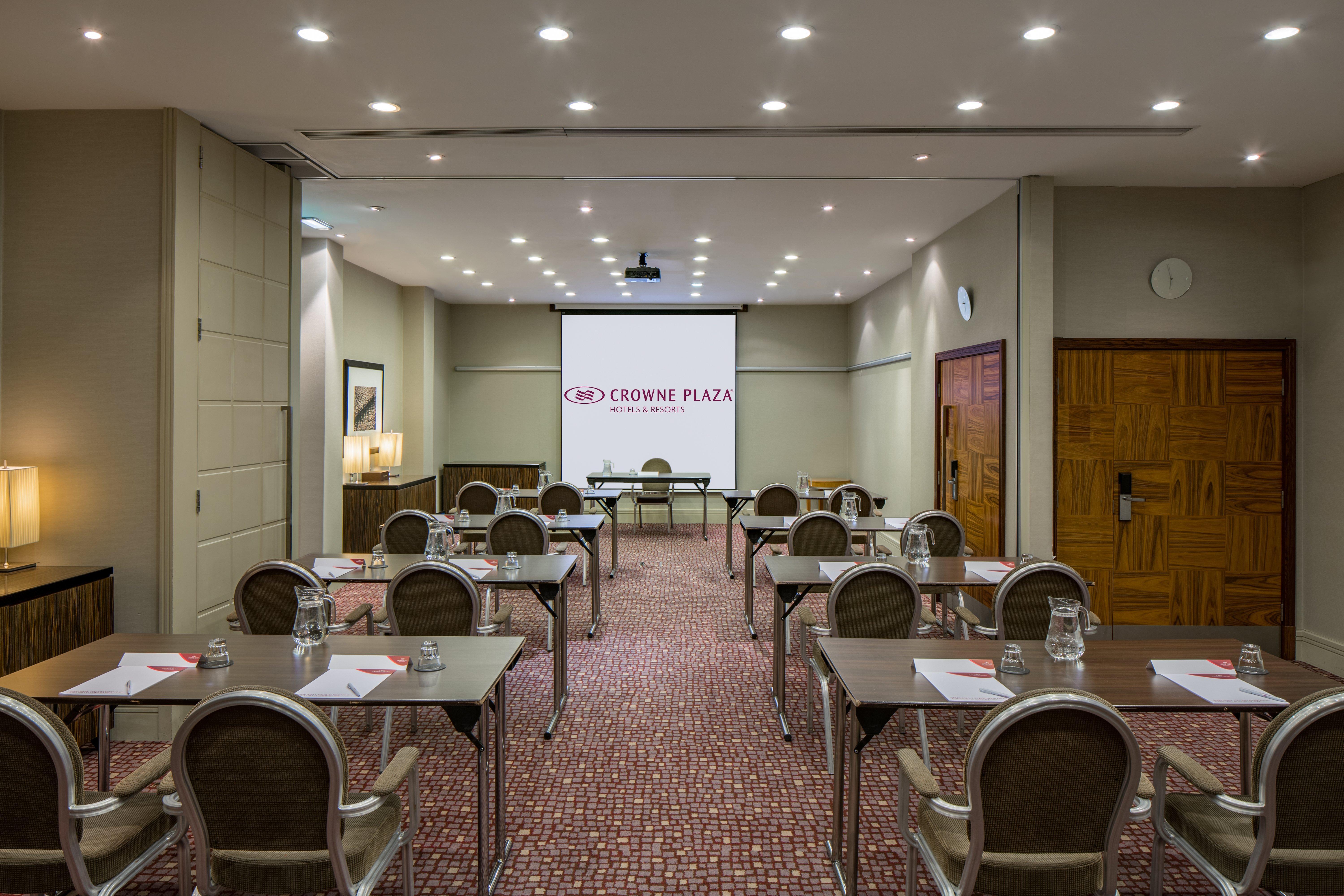 Crowne Plaza Reading Hotell Eksteriør bilde