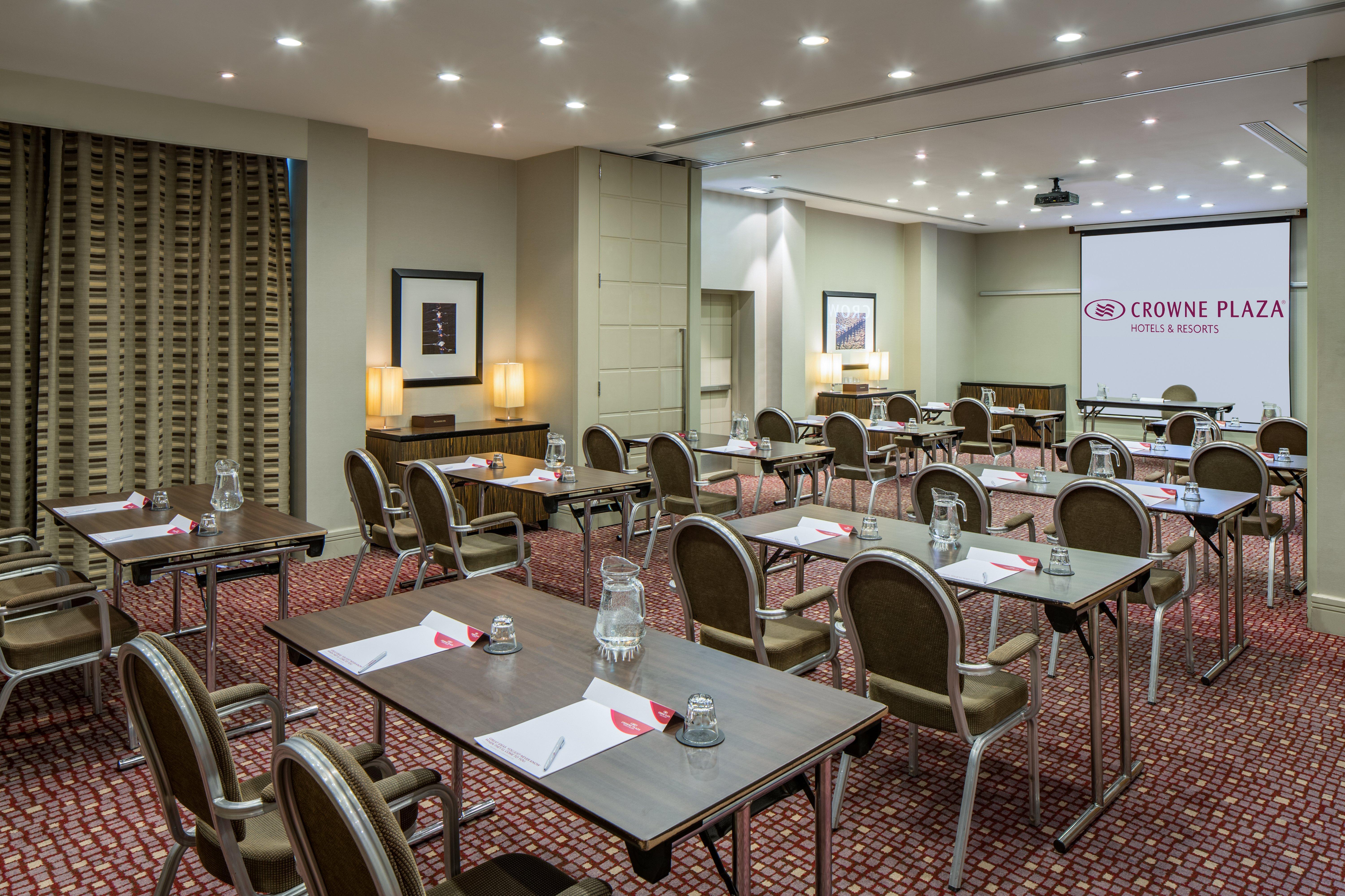 Crowne Plaza Reading Hotell Eksteriør bilde