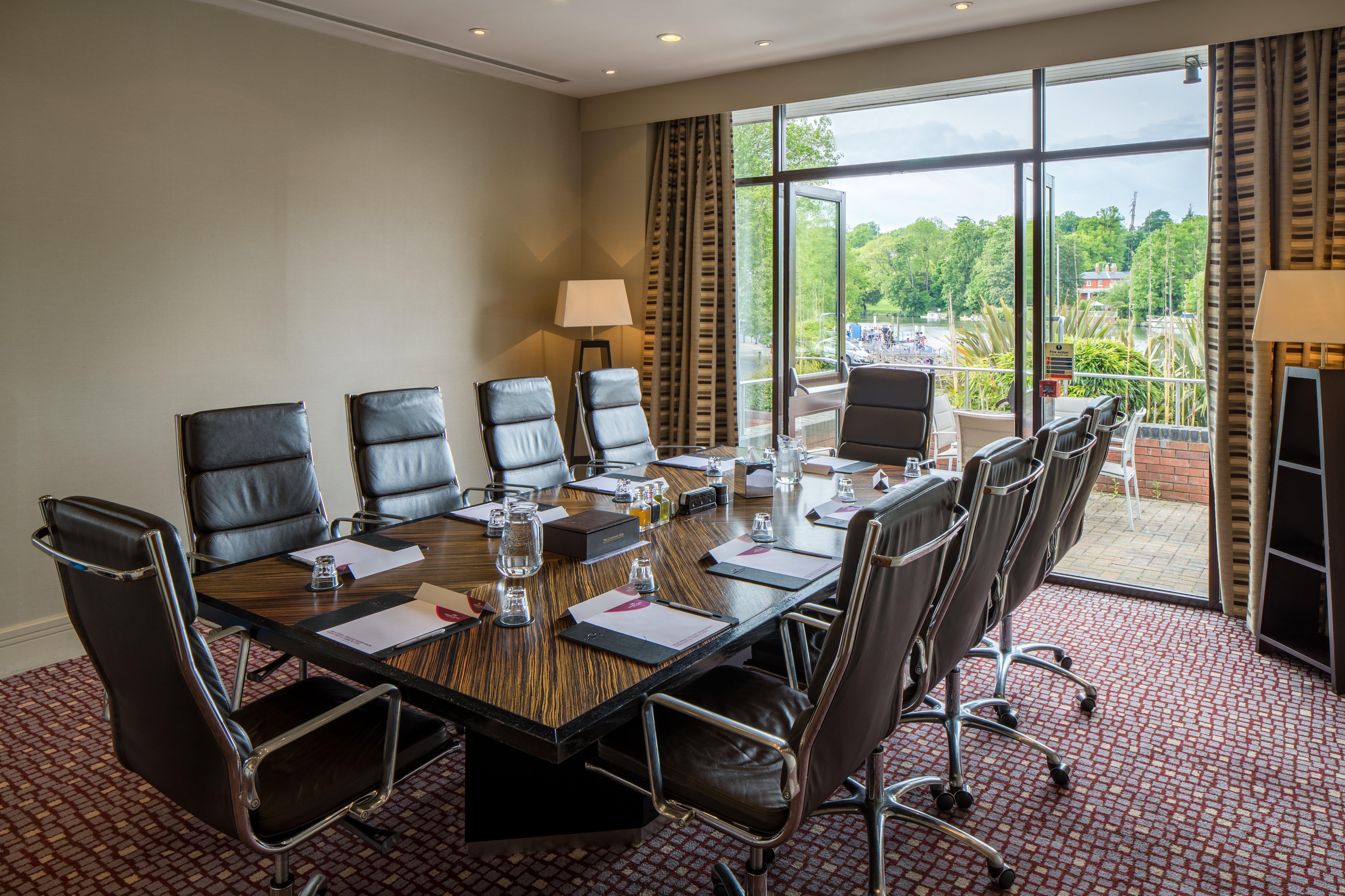 Crowne Plaza Reading Hotell Eksteriør bilde