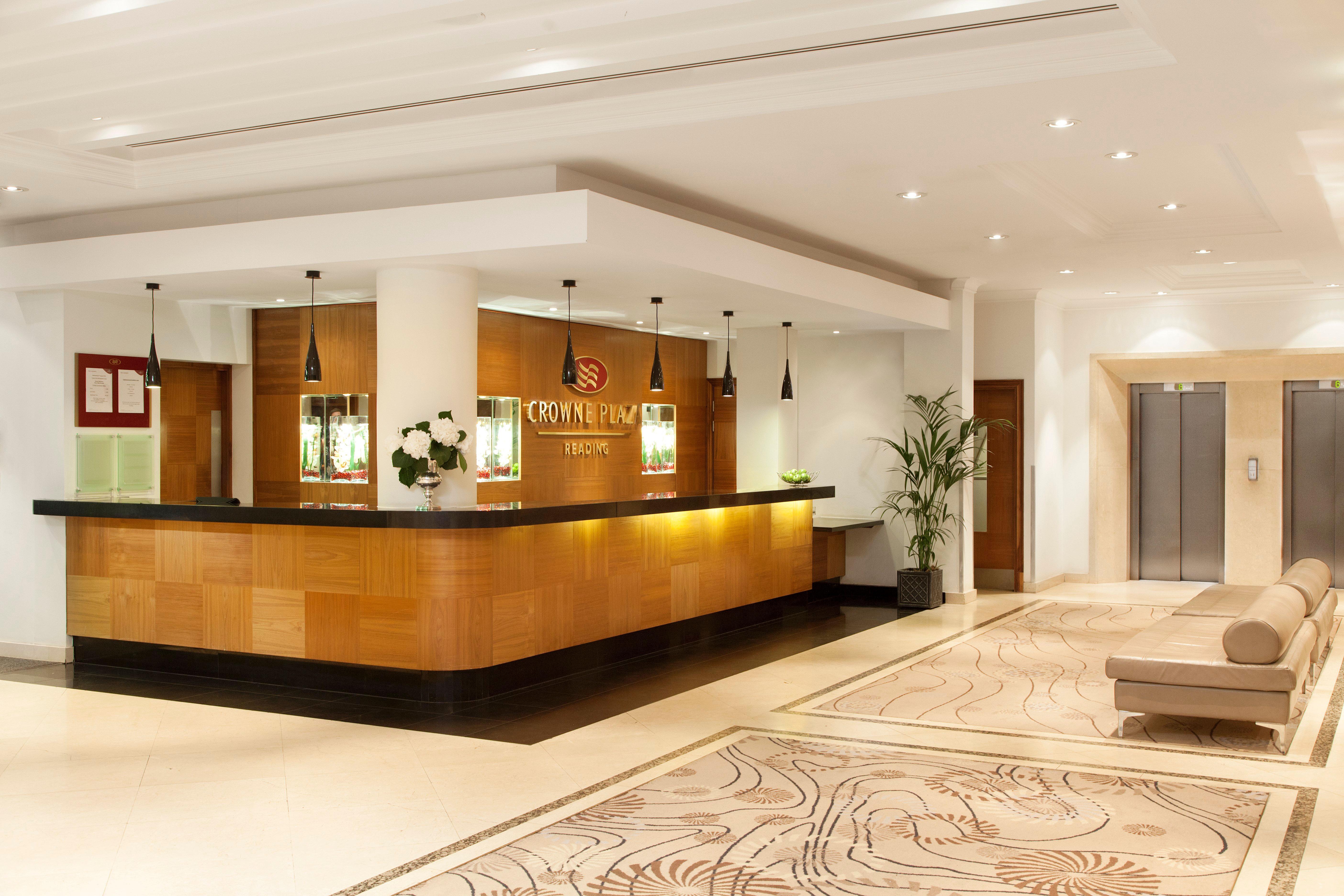 Crowne Plaza Reading Hotell Eksteriør bilde