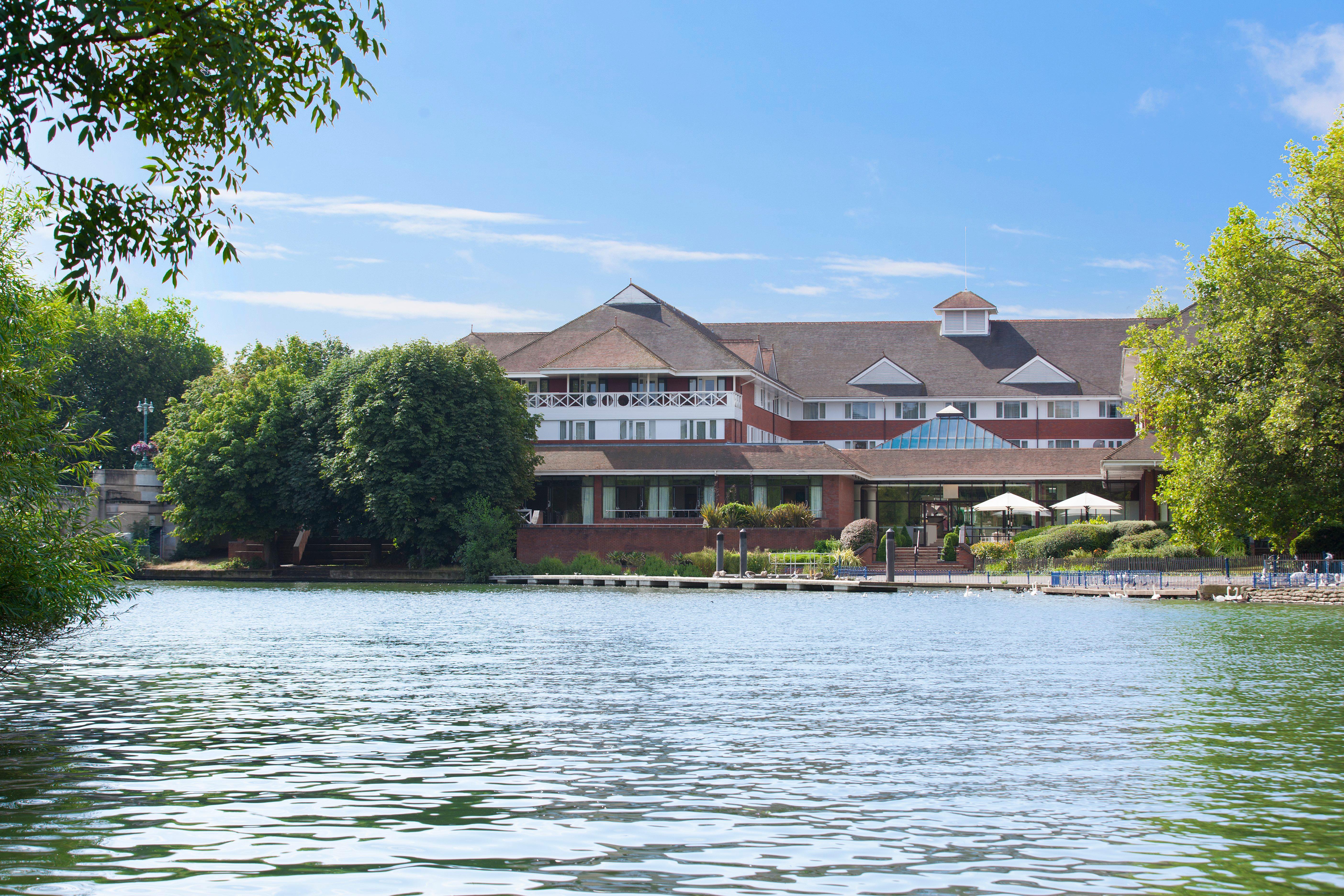 Crowne Plaza Reading Hotell Eksteriør bilde
