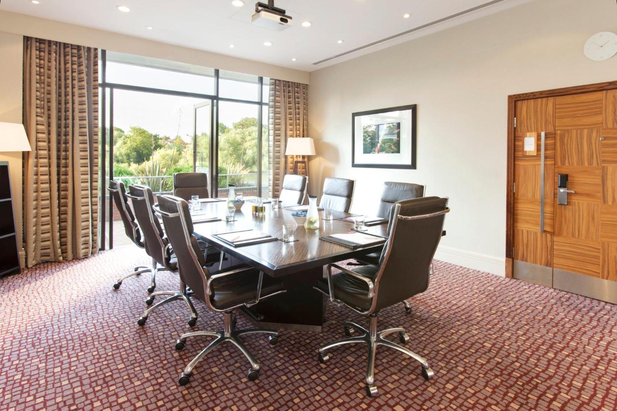 Crowne Plaza Reading Hotell Eksteriør bilde