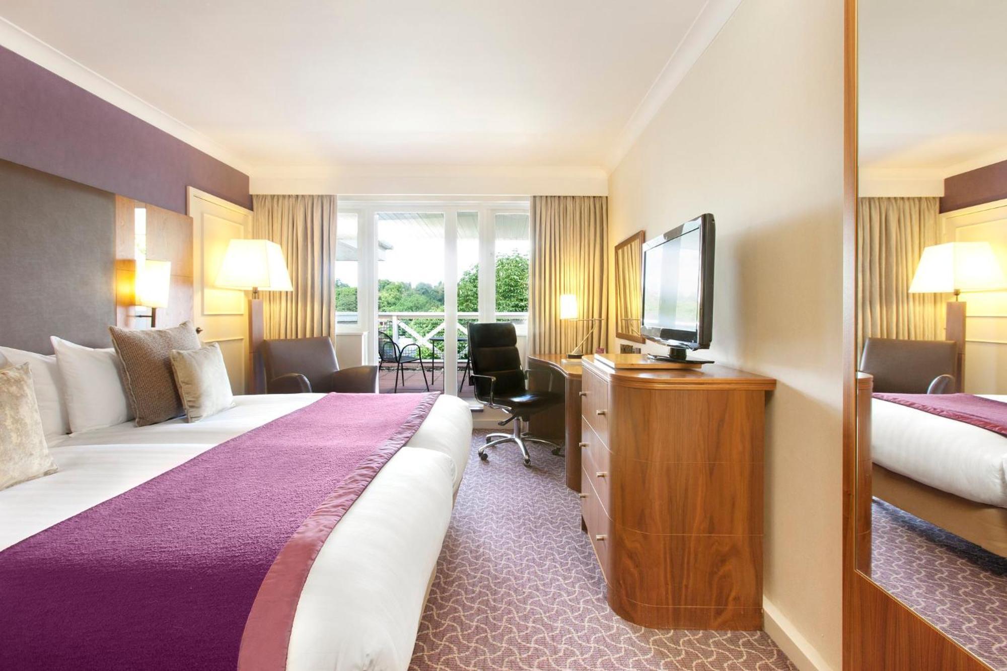 Crowne Plaza Reading Hotell Eksteriør bilde