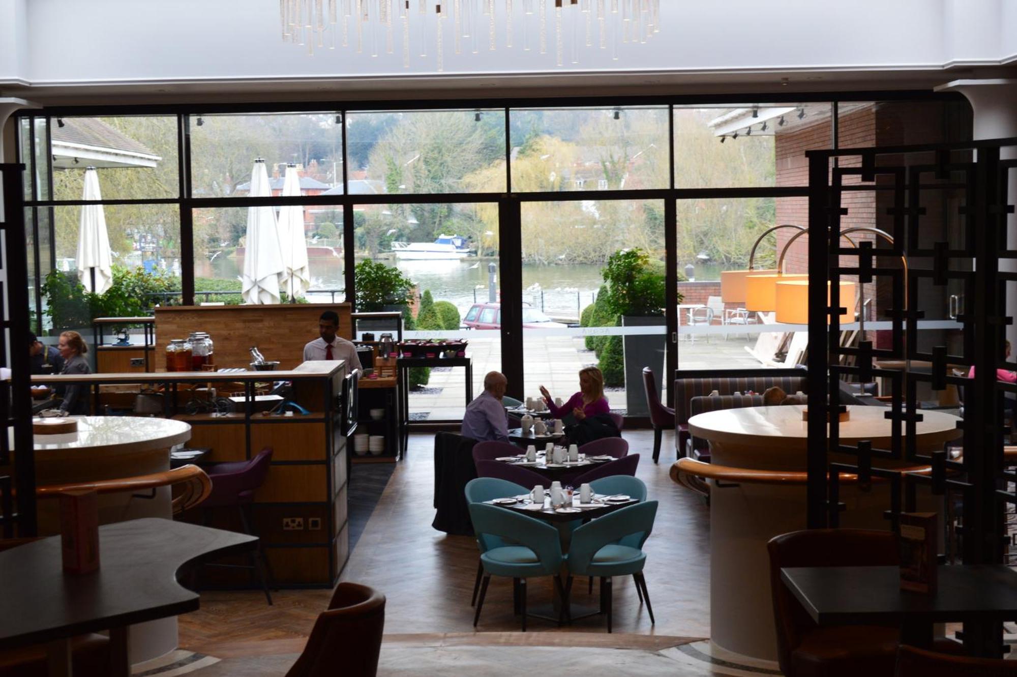 Crowne Plaza Reading Hotell Eksteriør bilde